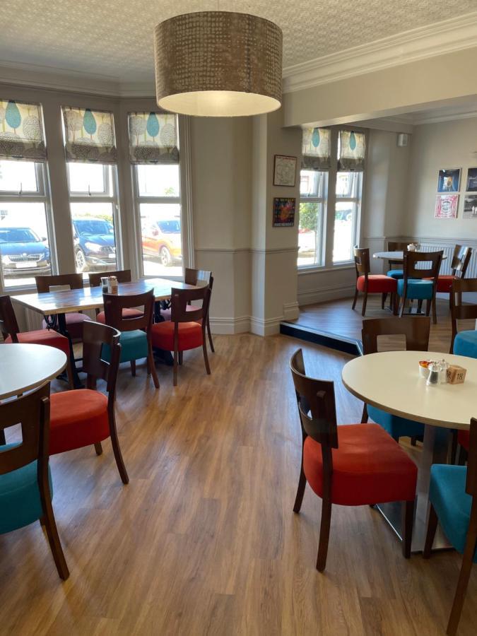 Hayward'S At The Grasmere Keynsham Exterior photo